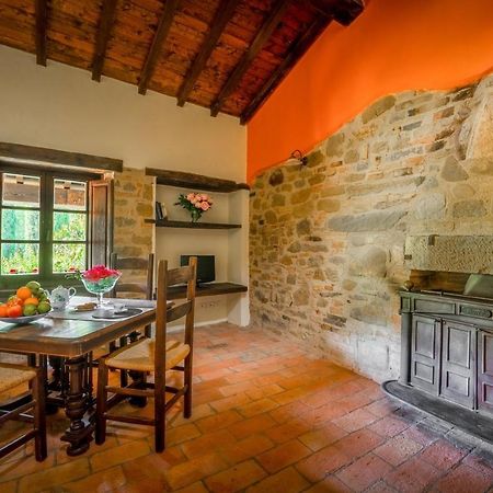 פרוג'ה Agriturismo I Pietrini מראה חיצוני תמונה