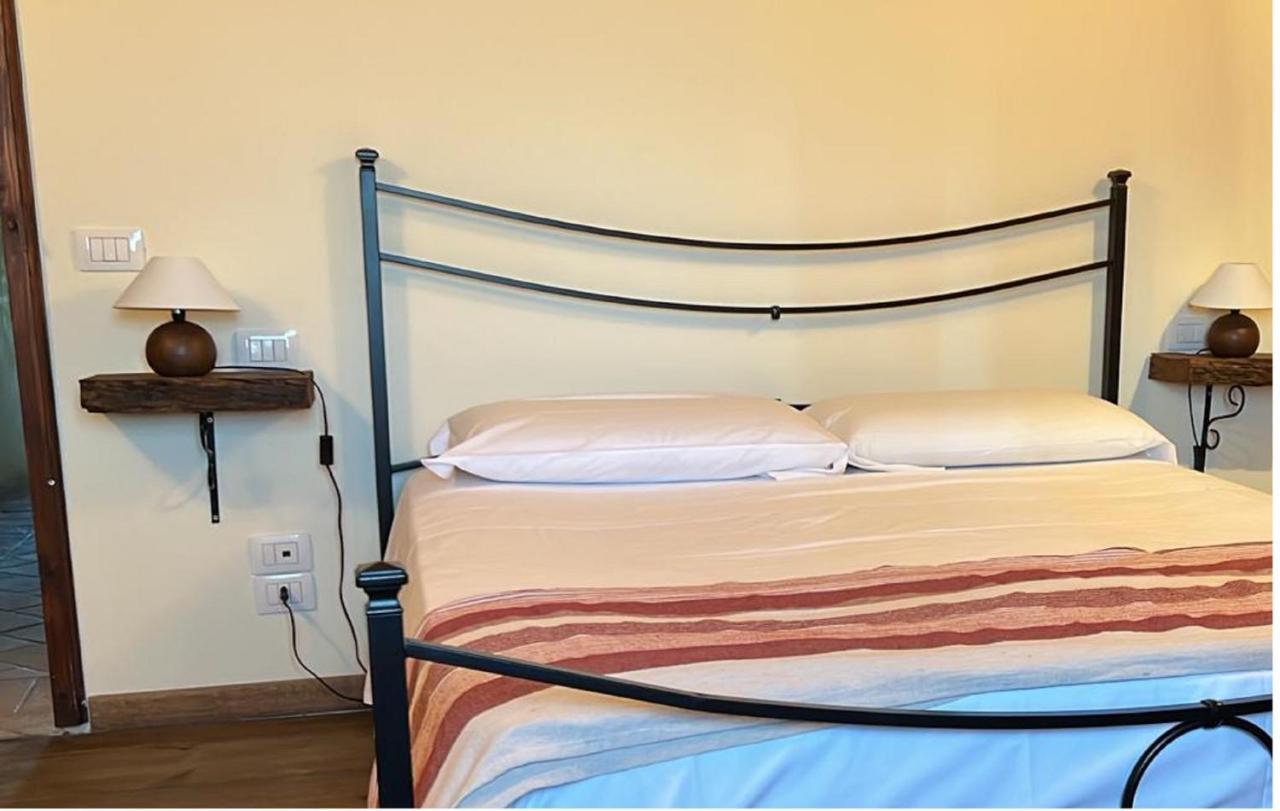 פרוג'ה Agriturismo I Pietrini מראה חיצוני תמונה
