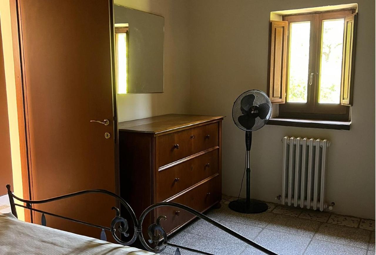 פרוג'ה Agriturismo I Pietrini מראה חיצוני תמונה